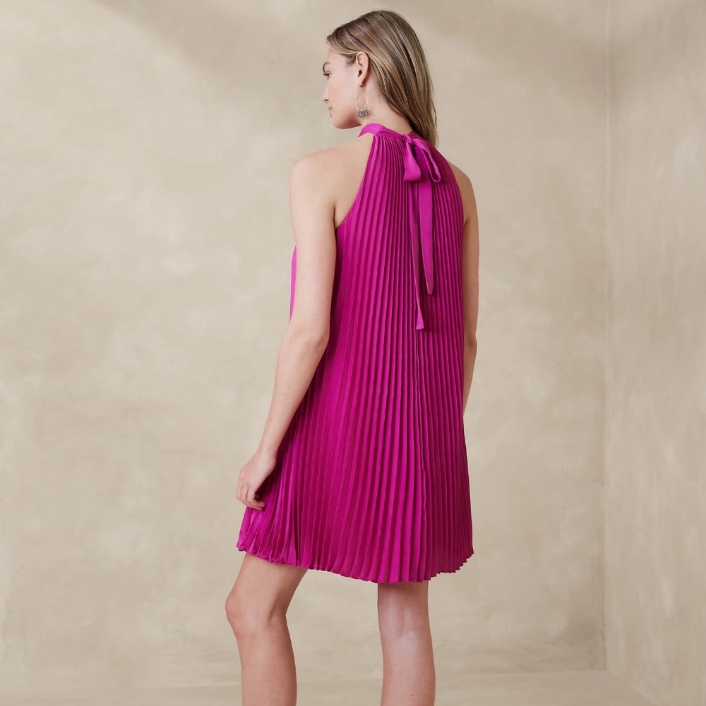Banana Republic Halter Pleated Mini Dress - Picture 2 of 4